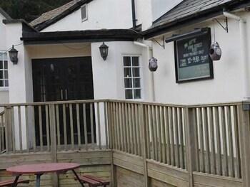 We Three Loggerheads Hotel Gwernymynydd Eksteriør billede