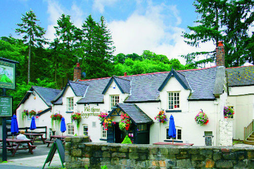 We Three Loggerheads Hotel Gwernymynydd Eksteriør billede