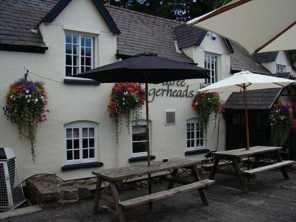 We Three Loggerheads Hotel Gwernymynydd Eksteriør billede